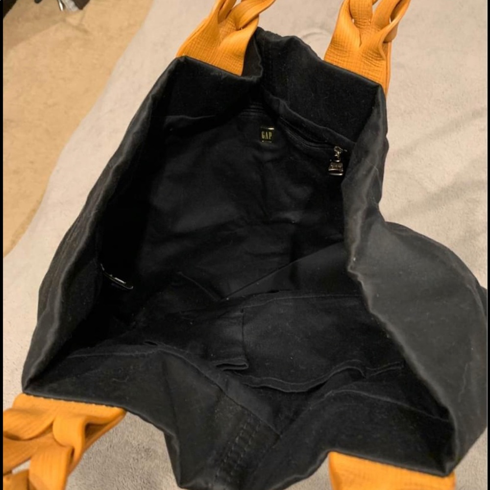 Black handbag - Picture 2 of 2